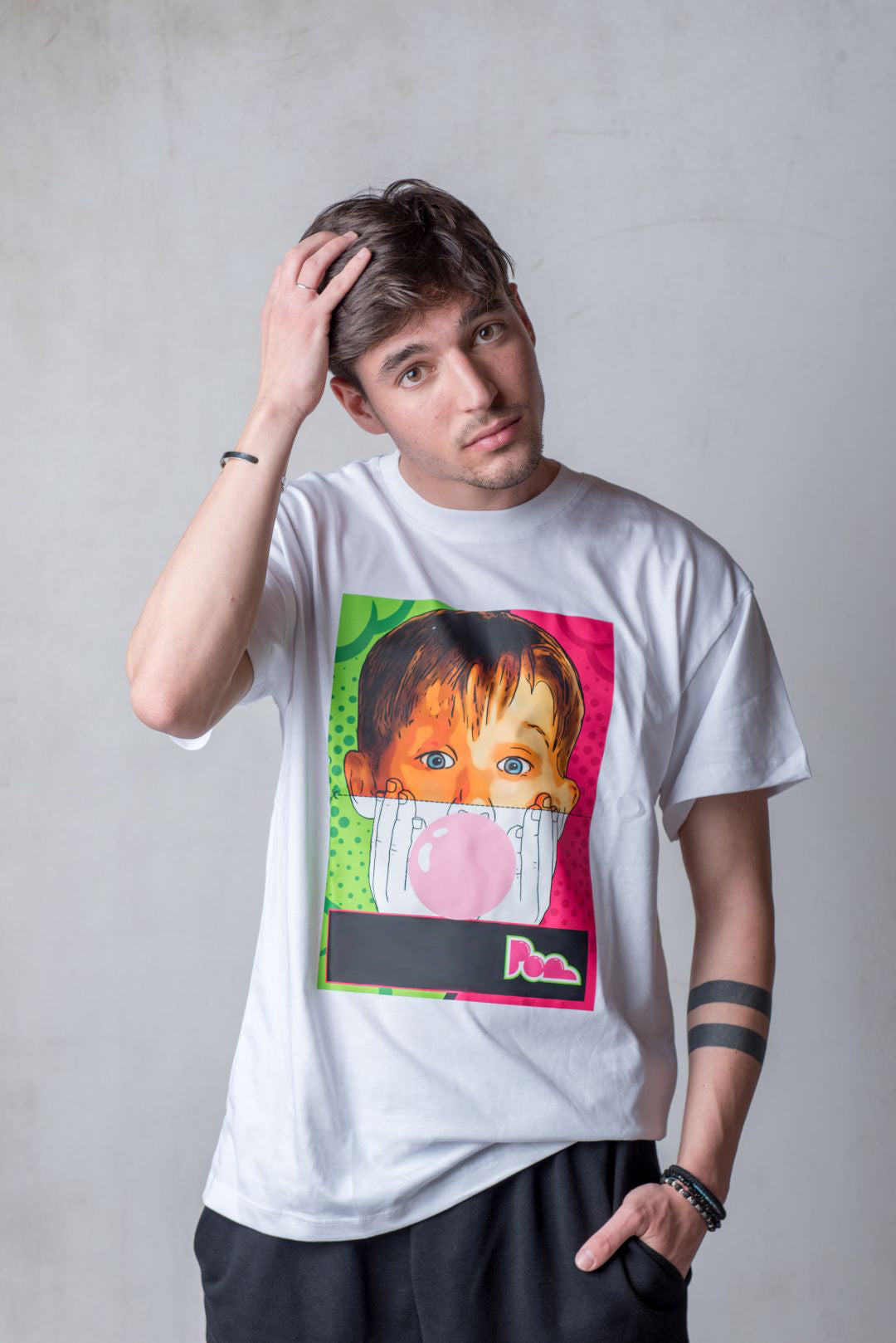 "Kevin" Bubble Gum Tee - Bianco